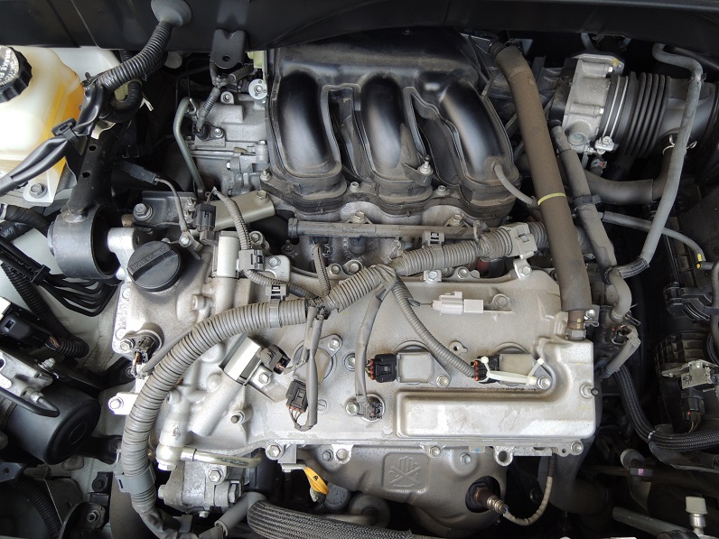 ハリアー GSU30W エンジンルーム実車写真